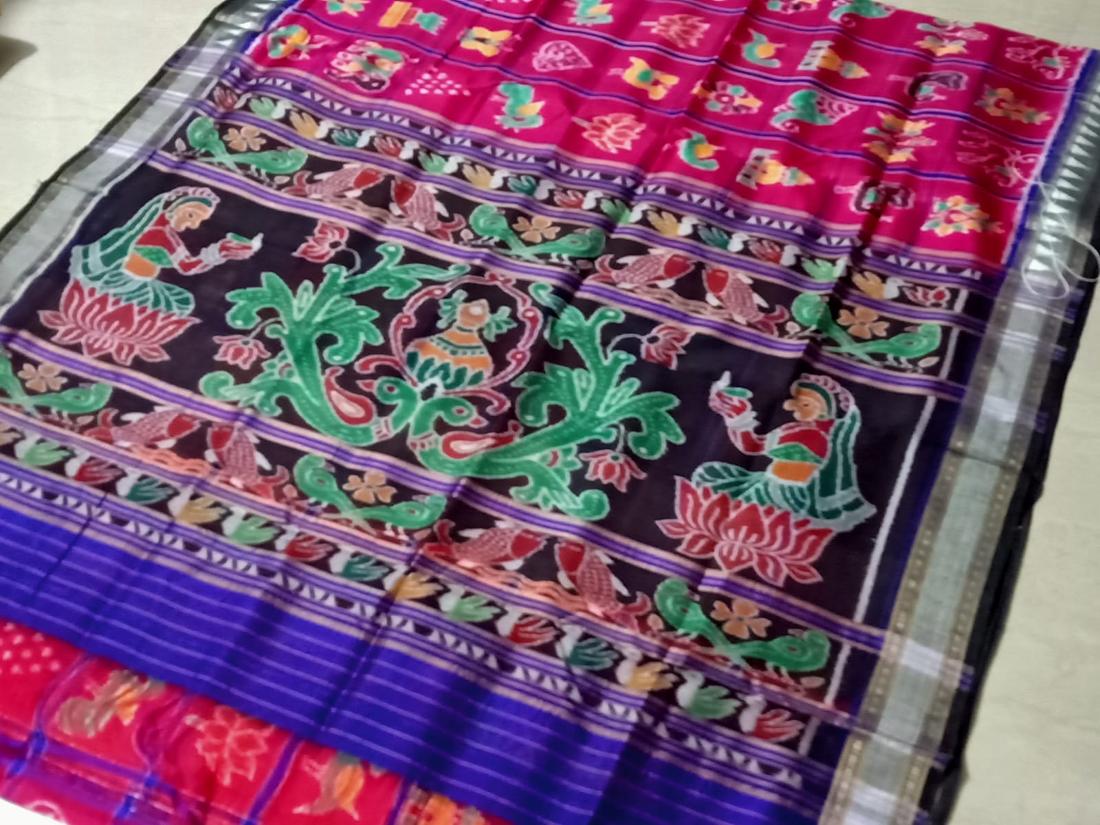 Tuni Mani - A traditional handwoven Nabakothi Khandua silk... | Facebook