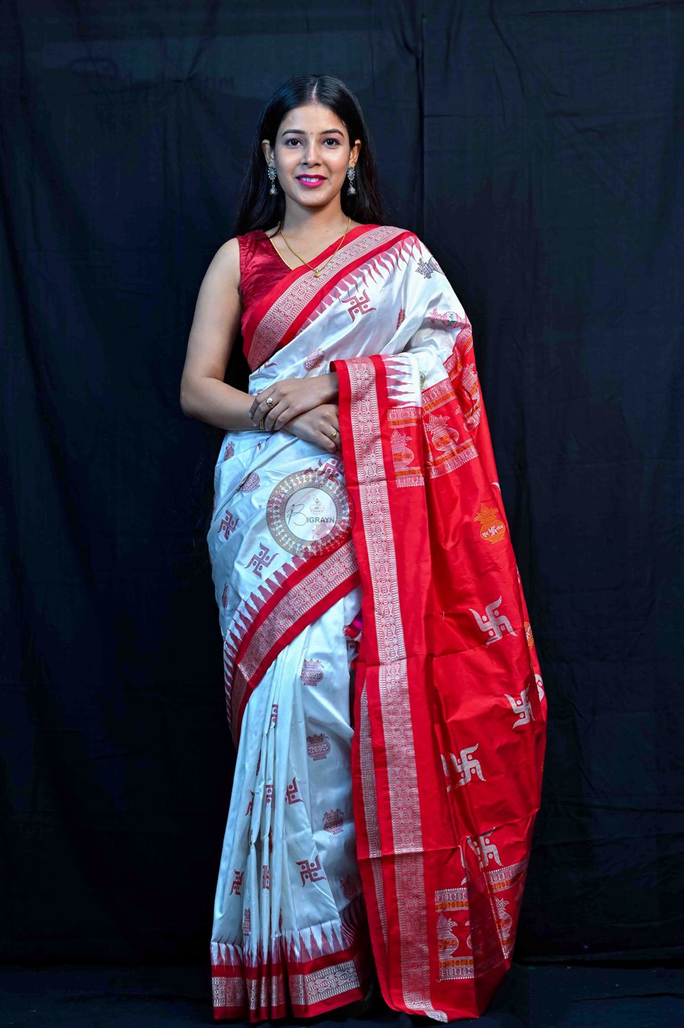 White red silk handloom sambalpuri saree – GoCoop