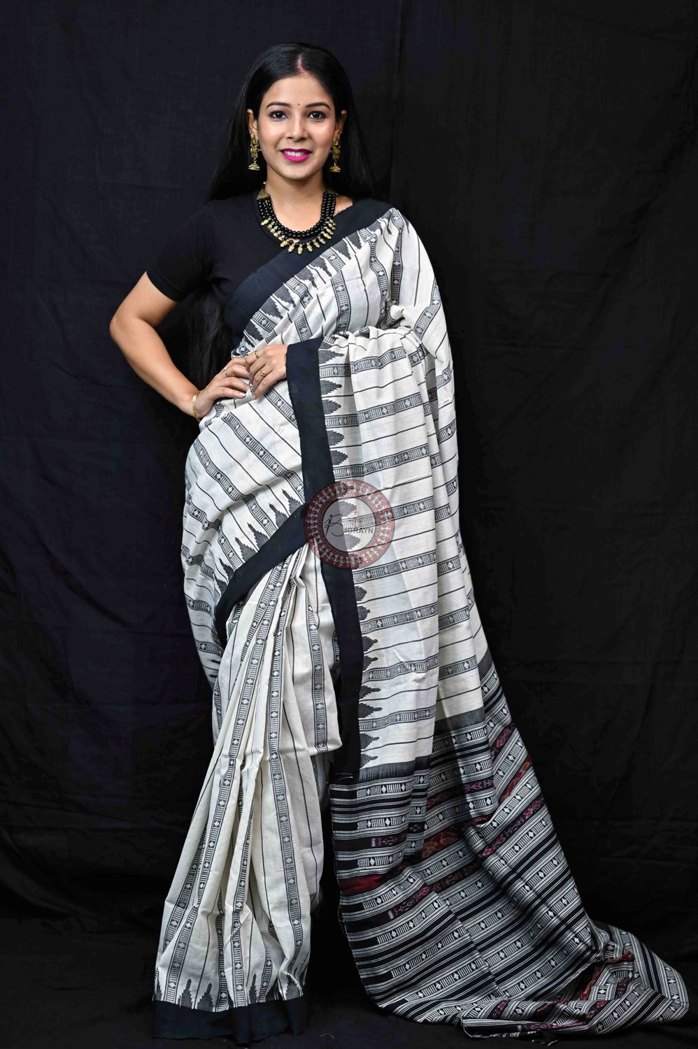 Handloom bengal white and black cotton saree – GoCoop